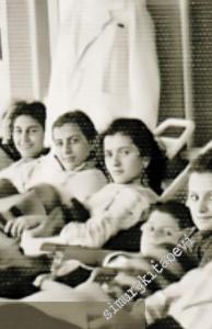 İnce Hastalık: Osmanlı'dan Cumhuriyet'e İstanbul'da Veremin Toplumsal Tarihi -