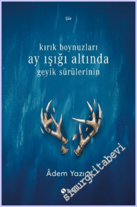 Kırık Boynuzları Ay Işığı Altında Geyik Sürülerinin -