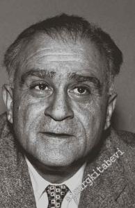 Tanpınar'ın Etkilendiği ve Yorumladığı Batılı Şahsiyetler -        2021