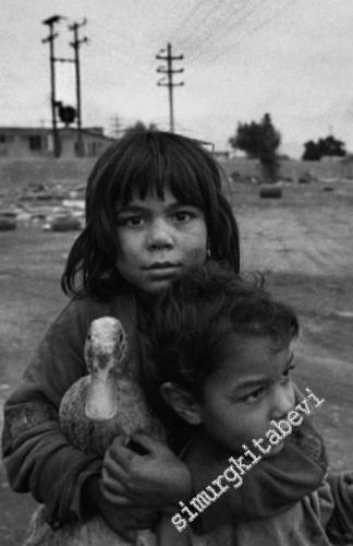 İz Fotoğraf Dergisi - Sayı: 59    Yıl: 11  Ağustos - Eylül - Ekim